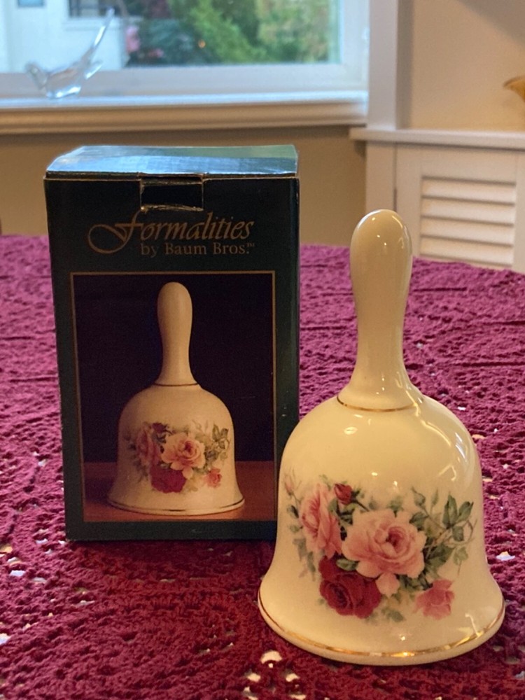 Formalites Victorian Rose Bell