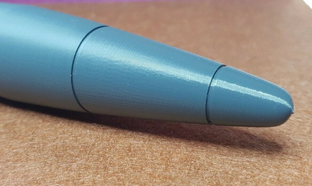 single Replica 40mm Bofors L70 Projectile shell. Unpainted and 3D printed.