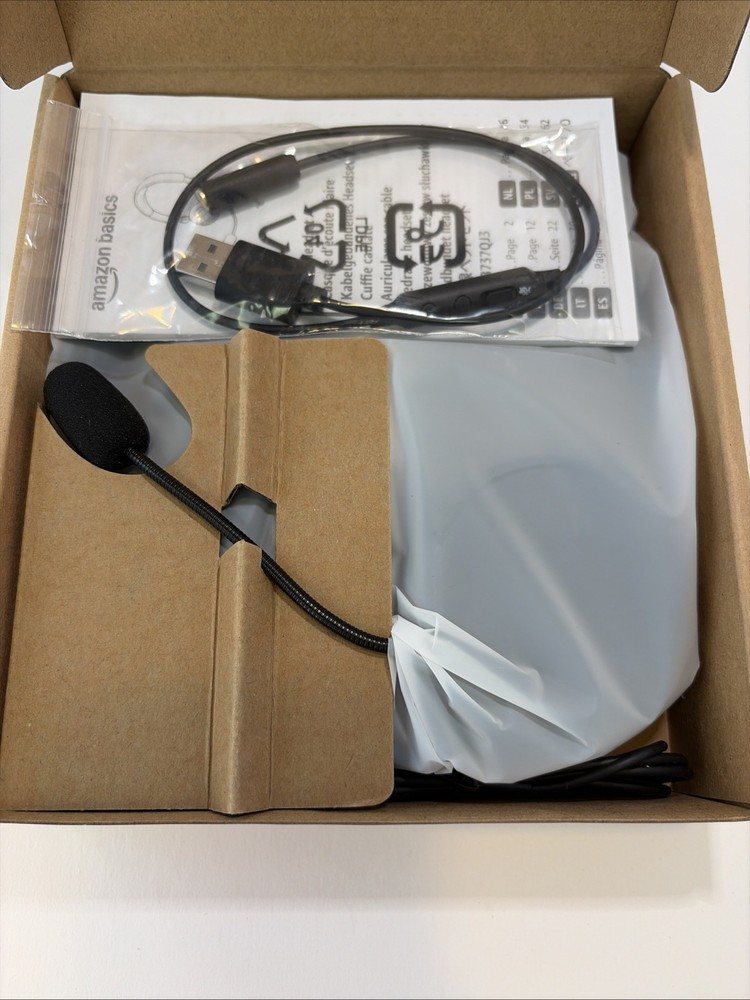 Amazon Basics On Ear Wired Computer Headset with Adjustable Microphone, 3.5mm Po