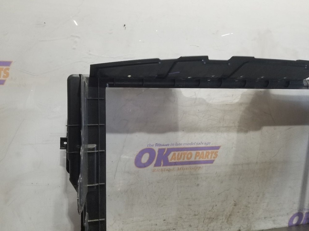 21 2021 KIA TELLURIDE FRONT AIR SHUTTER