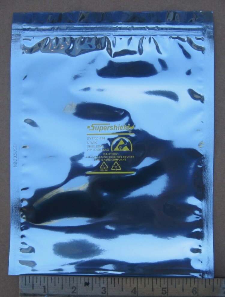 100 6x8" Zip-Top Dou Yee Static Shield Bags