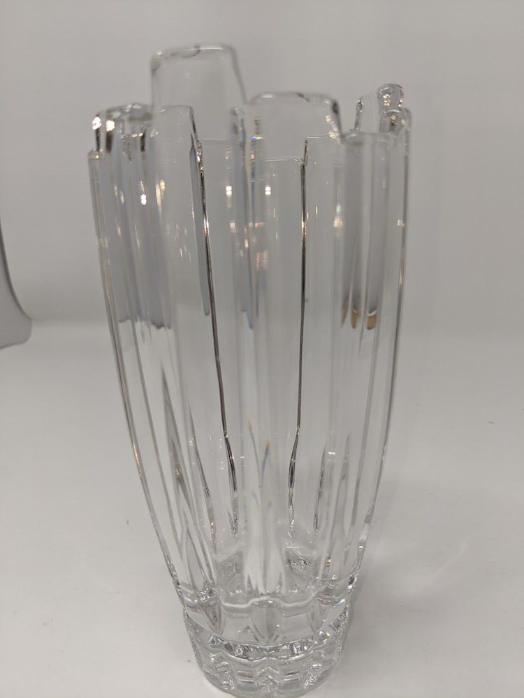 Vtg Elegant Clear Bud Vase Thick cut