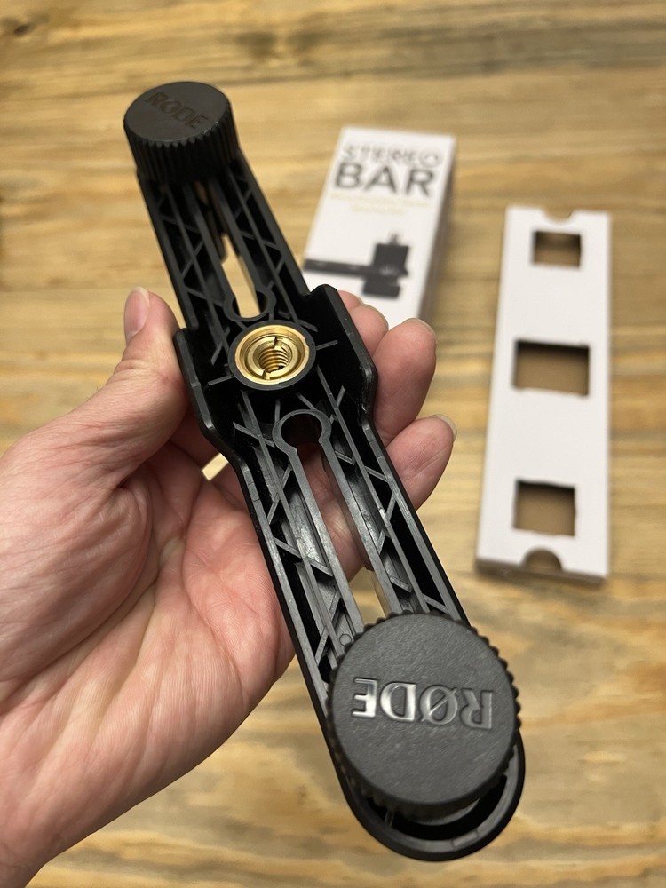 Rode Stereo Bar Foldable Mount for Microphones, Black