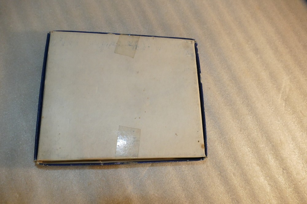 Frontier Forge Nut Crack 4 Nut Picks and Cracker with original box VGC