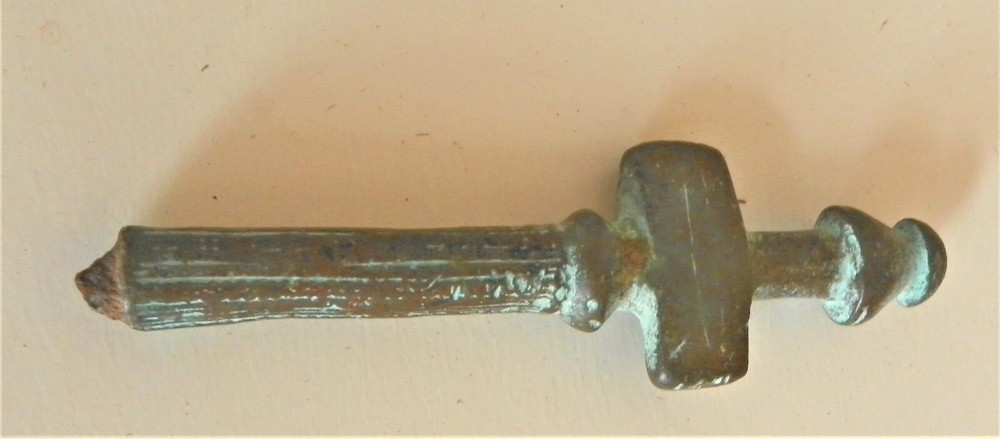 Ancient bronze knife handle