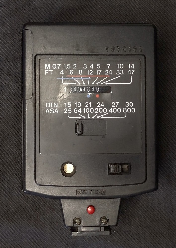 VIVITAR Auto Thyristor 225 Flash Unit Tested-Working