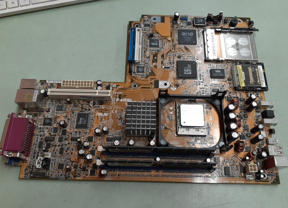 ASUS P4R8L Rev 1.03 Socket 478 Motherboard / SL7NU / 2x512MB