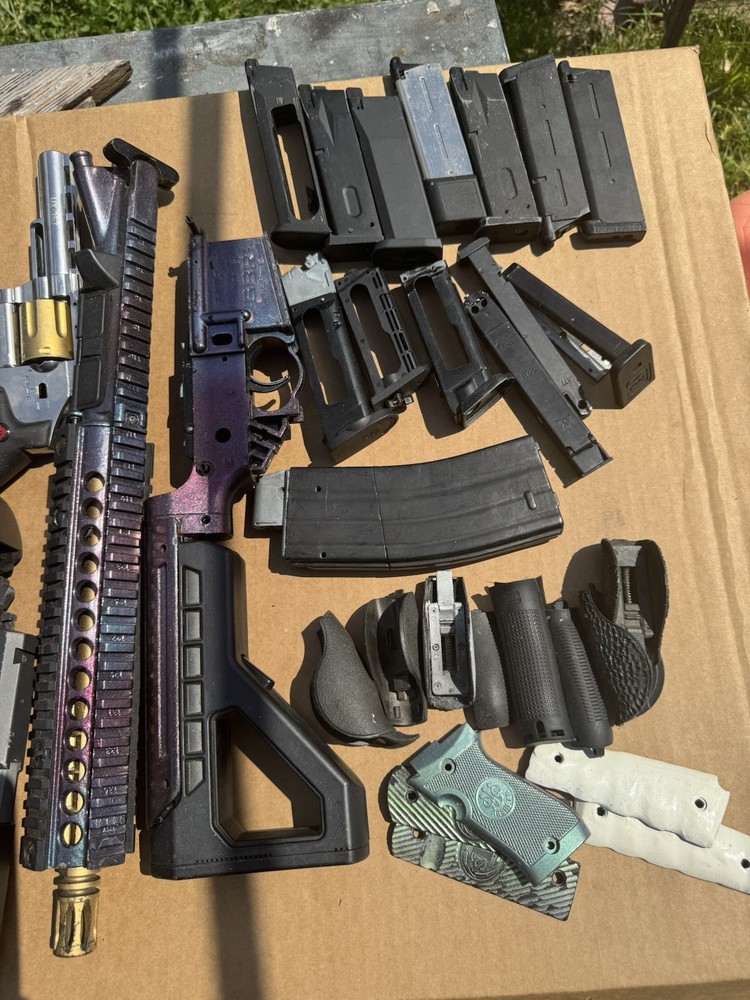 Large co2 powered BB gun lot (please read description)