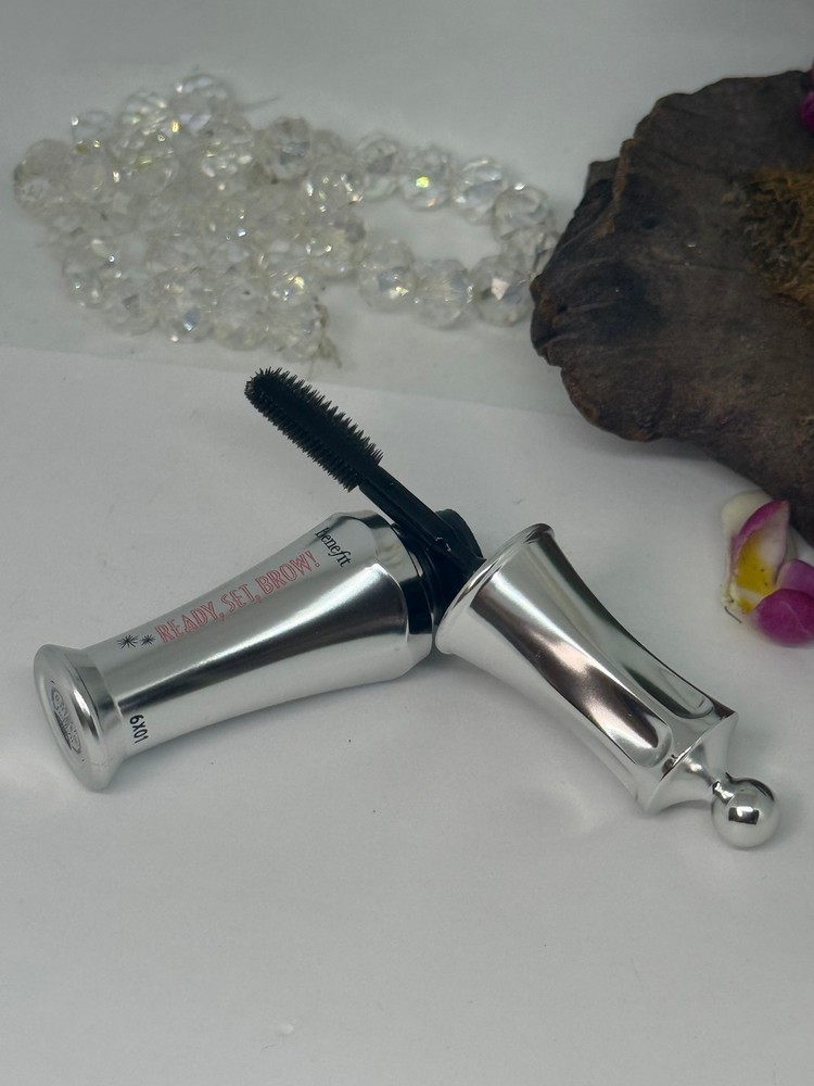 Benefit Ready Set Brow 24 Hour Invisible Shaping & Setting Gel for Brows - New