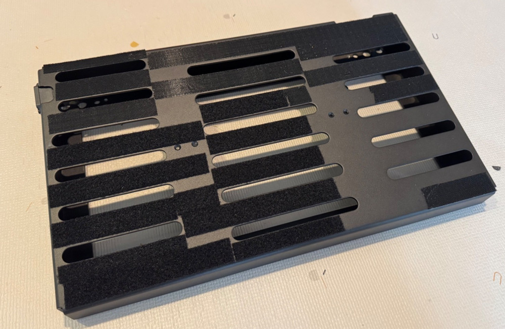 PRE-OWNED | Boss BCB-1000 Pedalboard