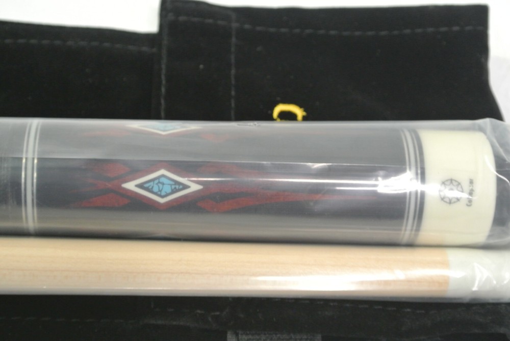 Collapsar S2 Pool Cue 19 ounce 58" Collapsible ,Joint Protector + Soft Case