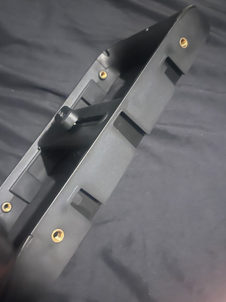 NEEWER A104 Universal Phone Cage