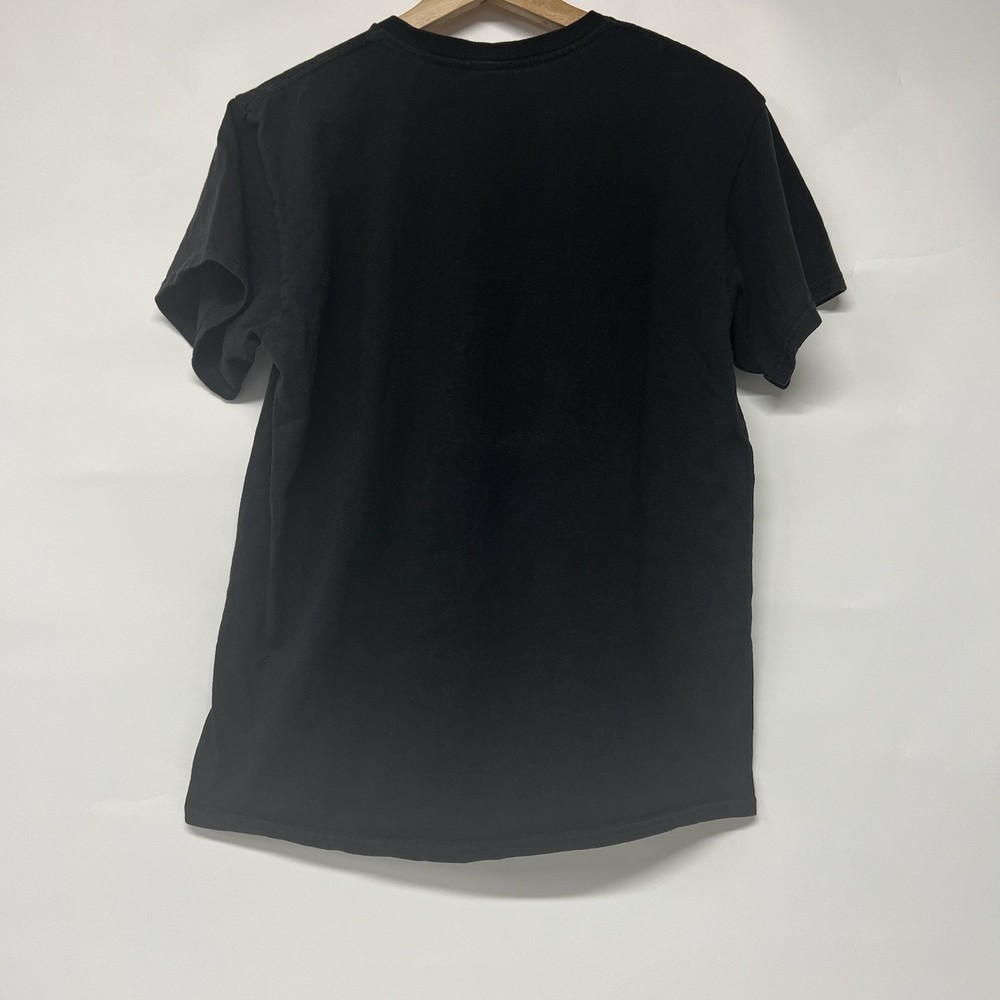 Foo Fighters Medium Band Tshirt -