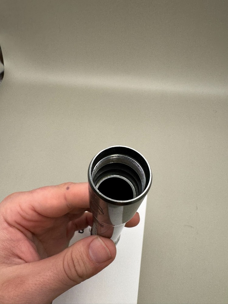 Dye UL Back-Gloss Grey 688 Bore AC Thread