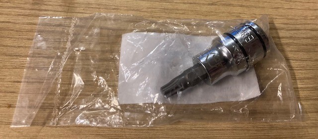 MATCO TOOLS B30TXV, 3/8" SOCKET DRIVEN, T30 TORX BIT.