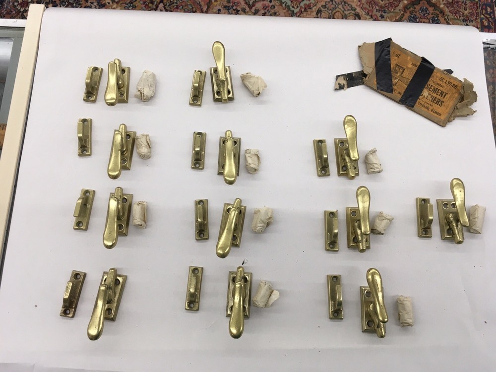 12 SOLID BRASS CABINET/CUPBOARD SHOWCASE FASTENER Latch Lock