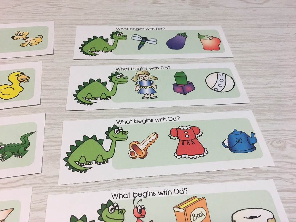 Phonics Dd - What Begins With Dd - Laminated Activity Set - Teaching Supplies