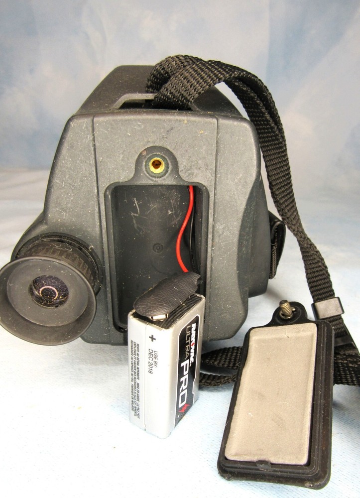 1998 Tasco Lasersite Rangefinder 800 w/ Case
