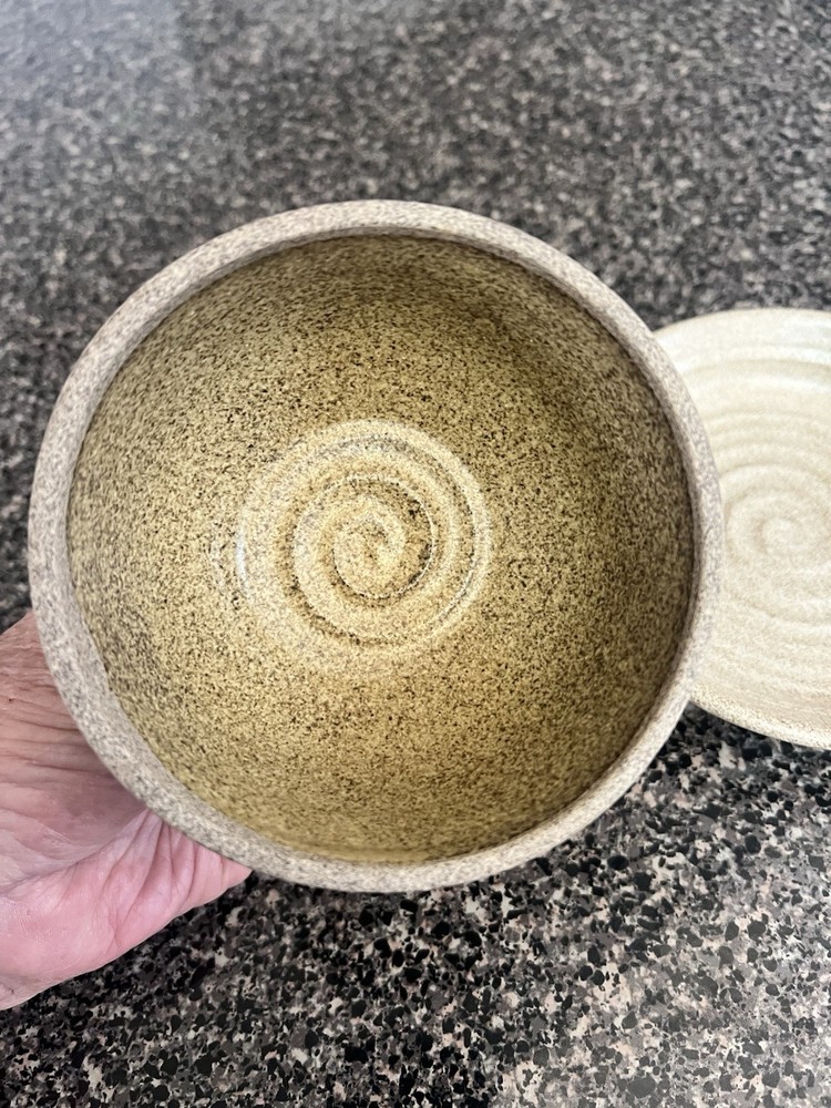 Gorgeous Studio Pottery Cheese Plate W/Cover