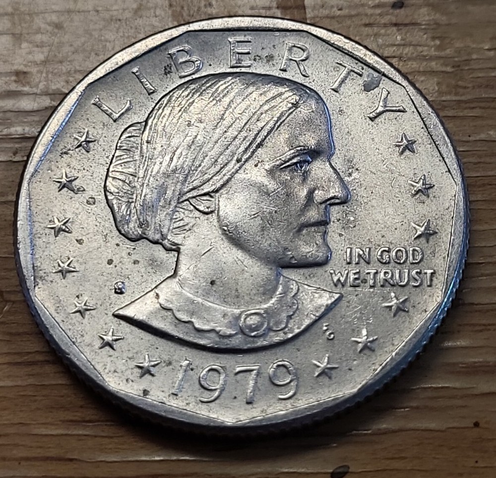  (2×) 1979 S - SUSAN B ANTHONY FILLED S - Minting Errors