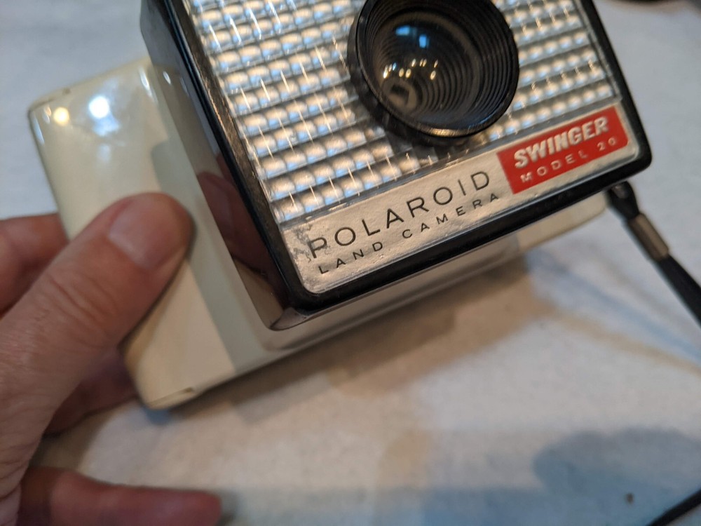 Polaroid Swinger Model 20 Land Camera - Untested Vintage Camera c12