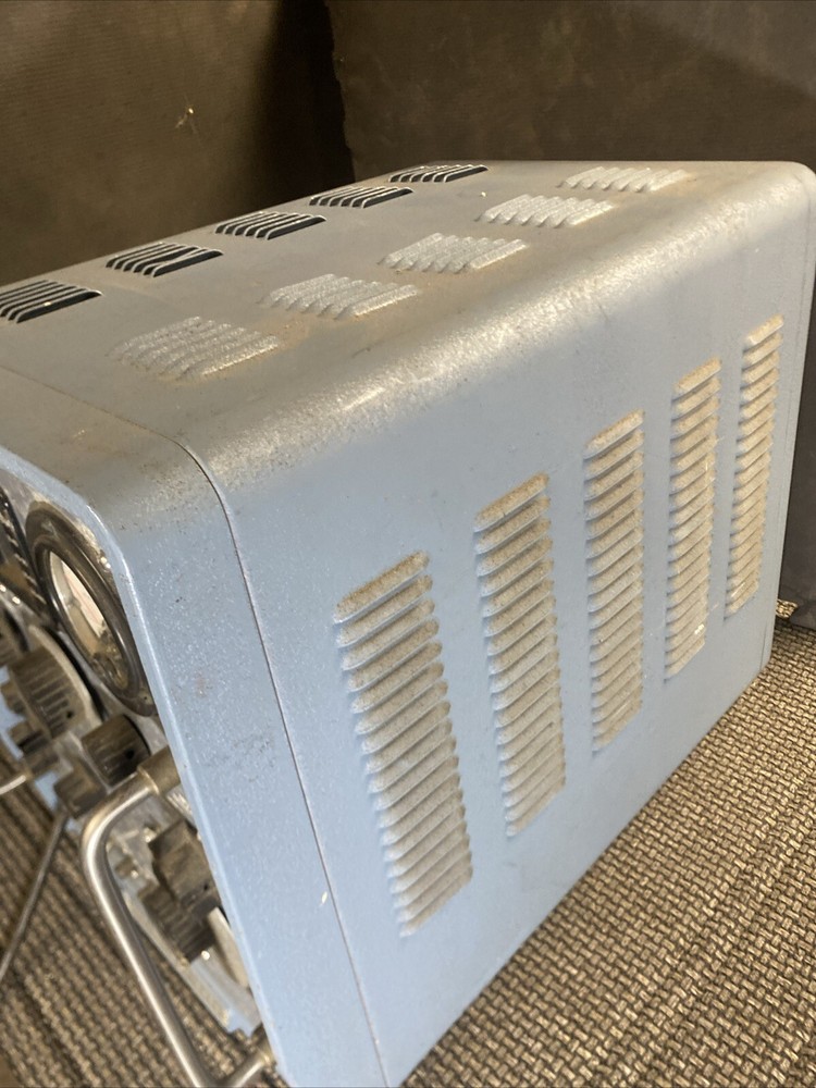 HP Hewlett Packard 608C VHF Signal Generator Powers On