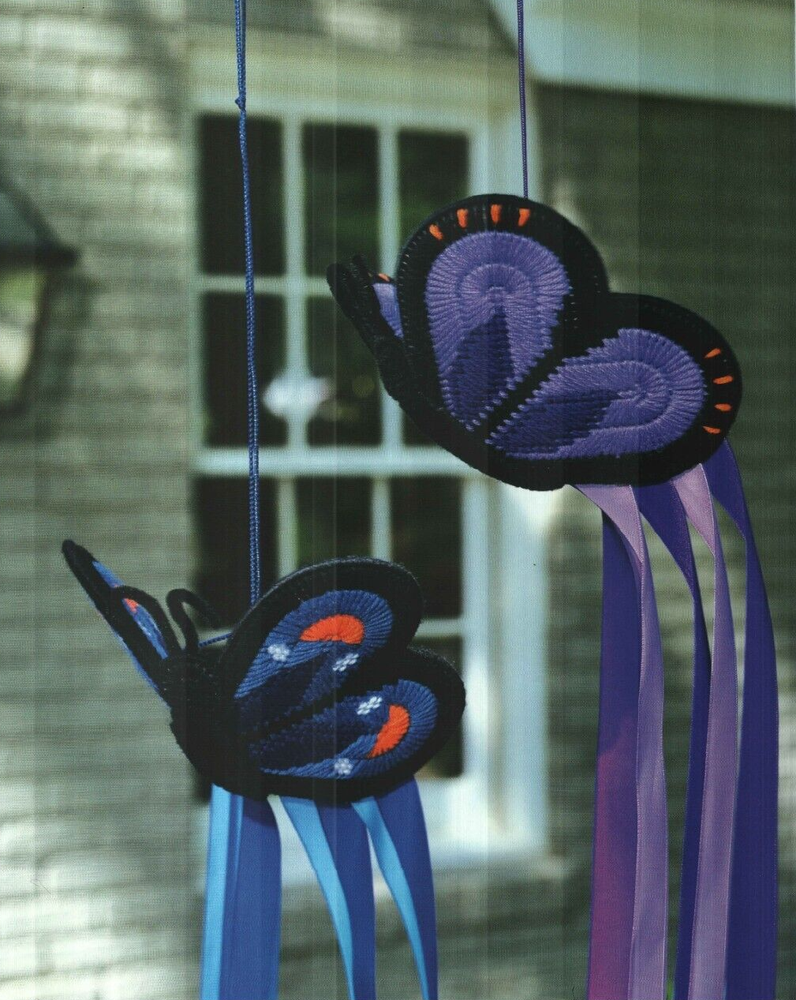 2 BUTTERFLY WINDSOCKS HOME DECOR PLASTIC CANVAS PATTERN INSTRUCTIONS