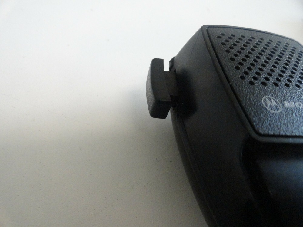 LL6: Motorola Speaker Microphone