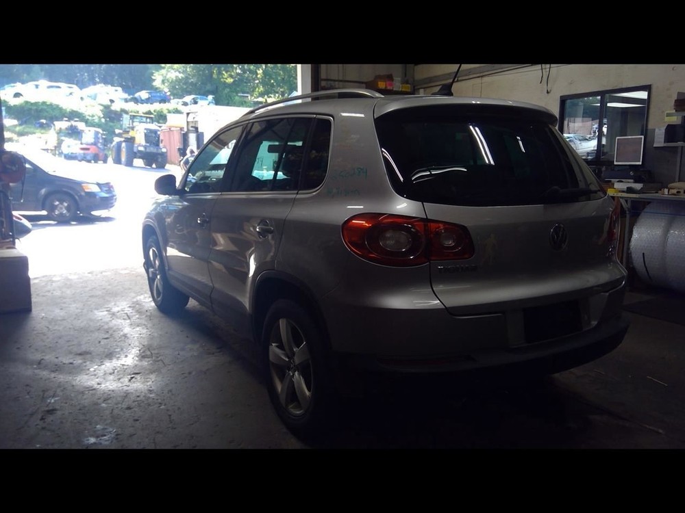 Harman Becker Communication Interface Box Telephone Module Fits 06-10 JETTA