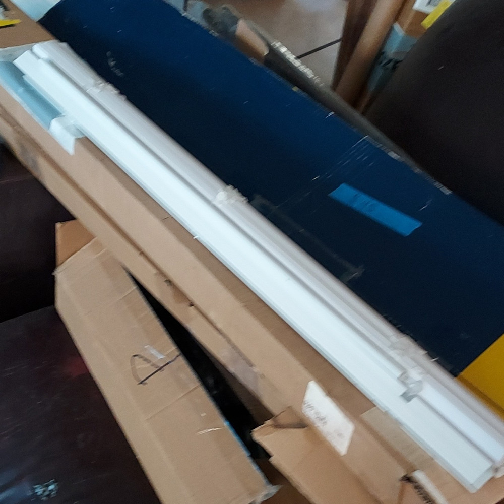 White Plastic Horizontal Blinds Solid Plain Window Blind Components Set