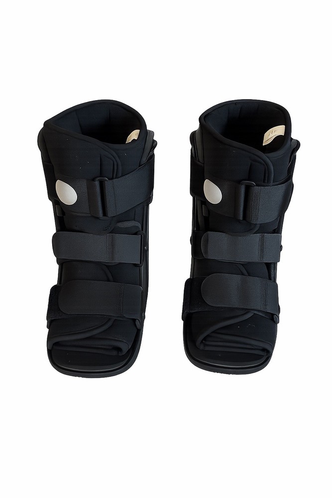 Walking Boot for Broken Foot & Injuries - Lightweight Medical Boot, Size Medium