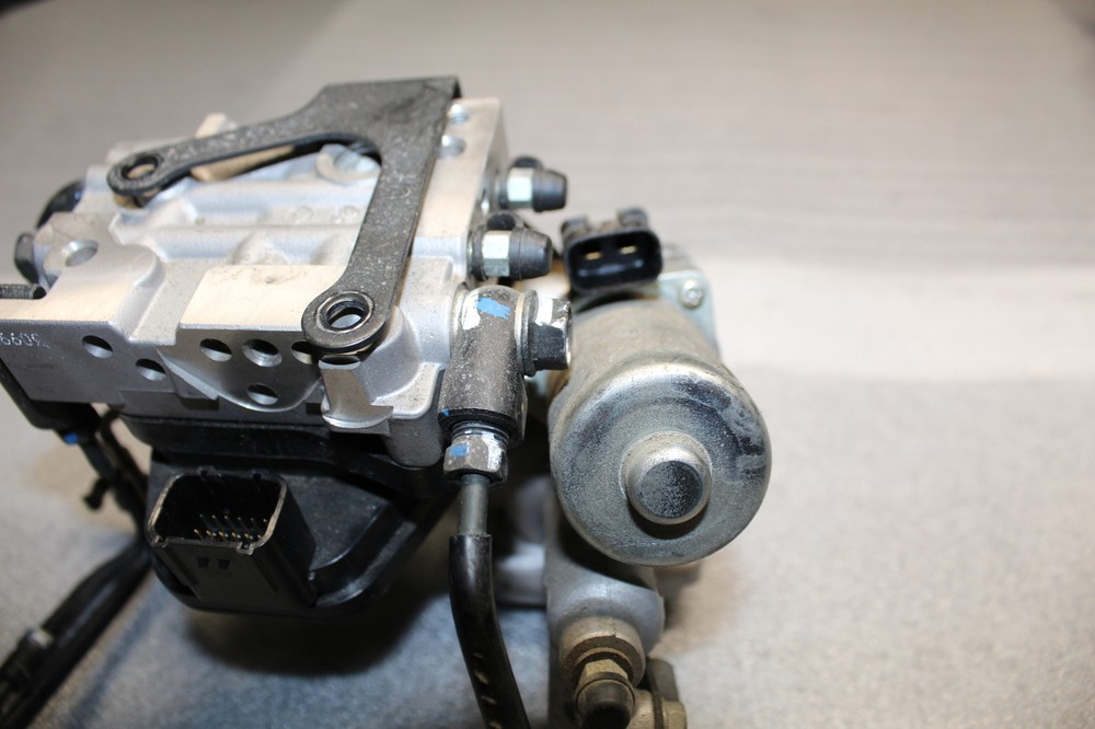 2013 Honda CBR1000RR ABS OEM ABS PUMP MODULES HOSES LINES