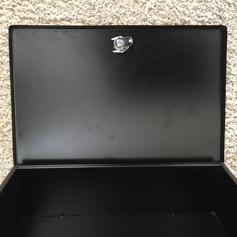 Brinks Home Security Lock Box With Key - Used