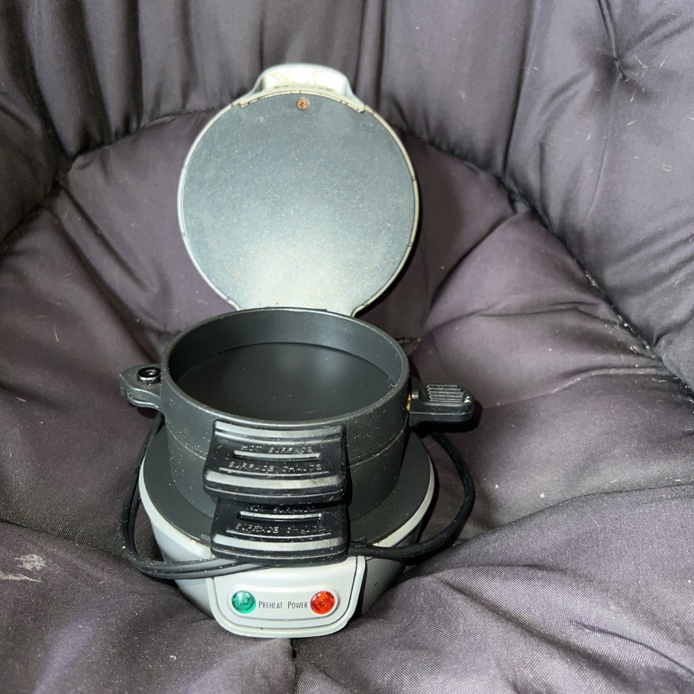 Hamilton Beach 25475 Breakfast Sandwich Maker - Silver