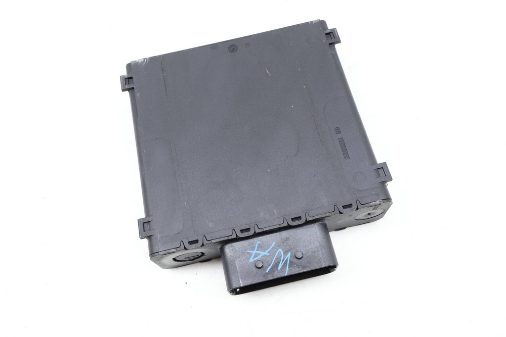 2015-2024 PORSCHE MACAN - Voltage Stabilizer Control Module 8K0959663