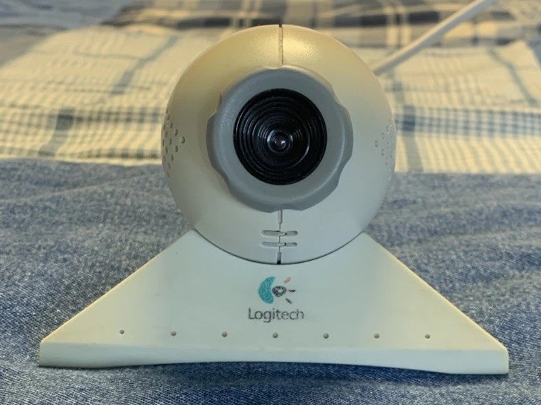 Vintage Logitech Quickcam USB Webcam 2000s Computer Wired w/Camera Base - Tested