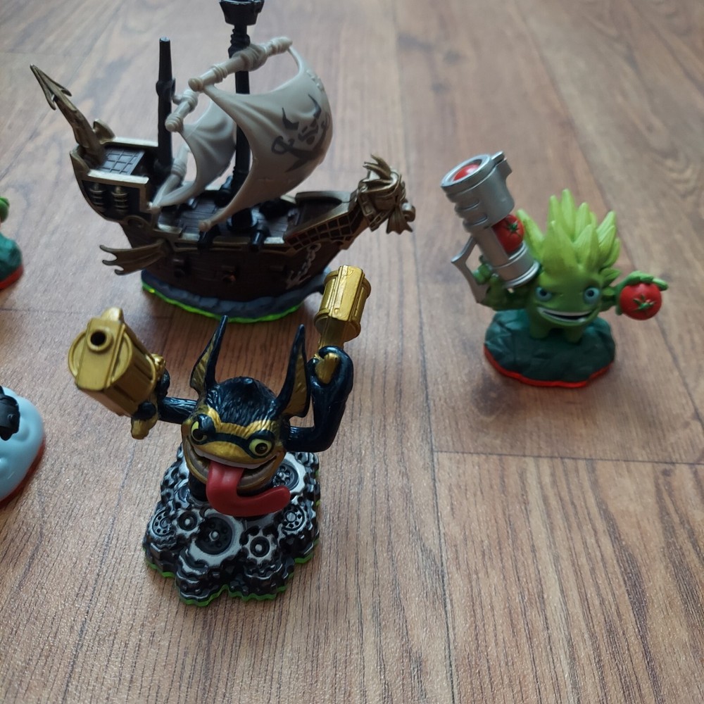 Skylanders Figures Lot of 5