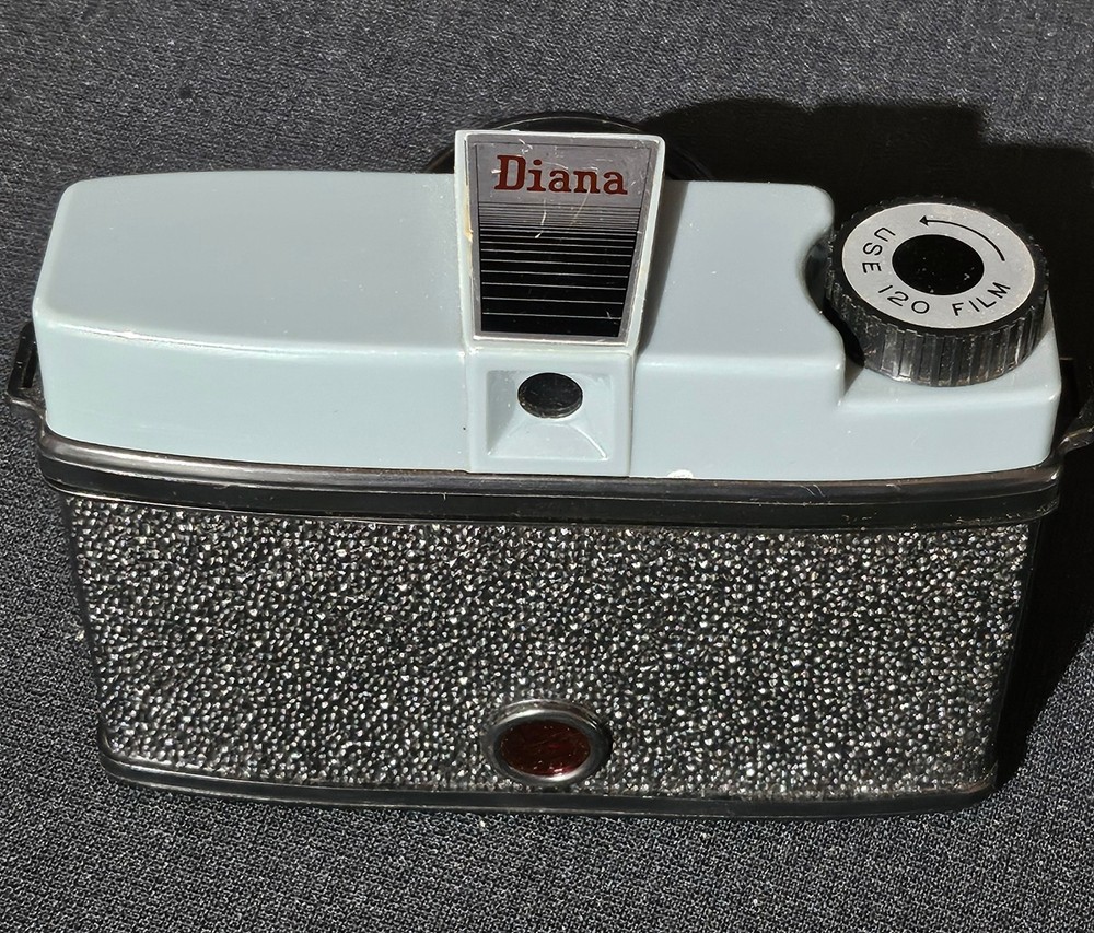 Diana Camera No. 151 With Original Box & Instructions