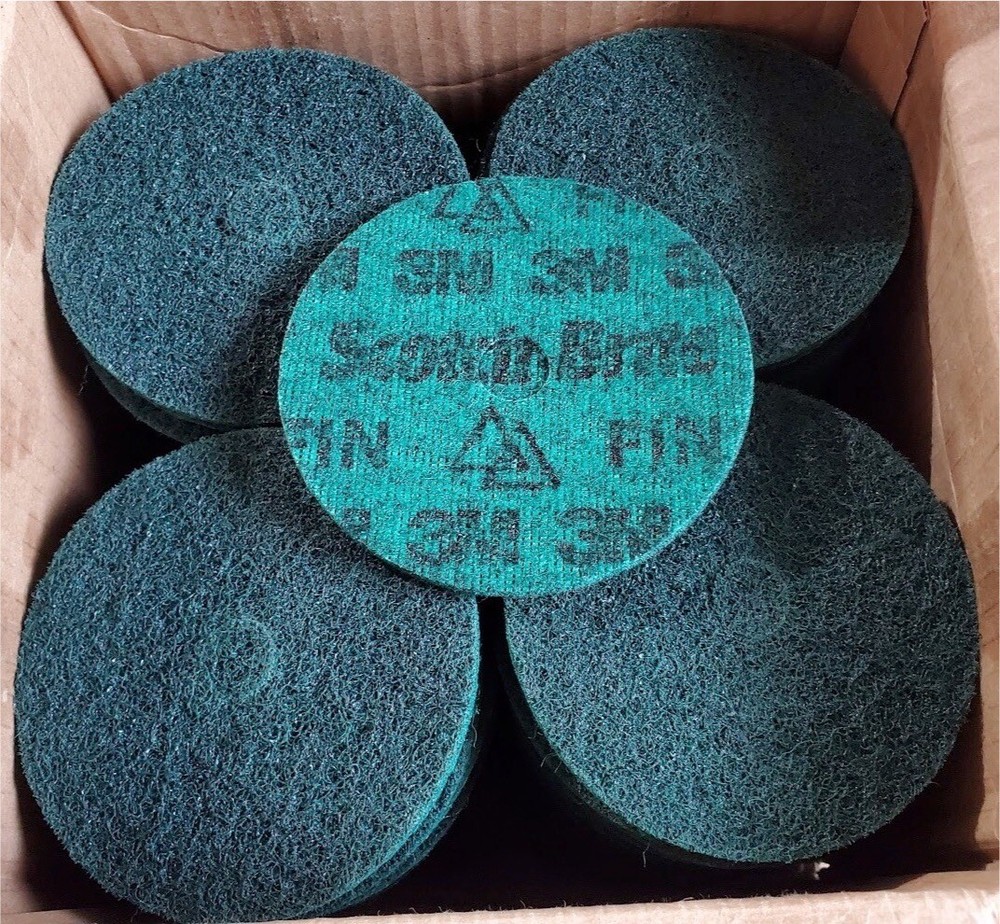 100) Scotch-Brite 4” x 5/8" Precision Surface Conditioning Disc Hook & Loop Fine