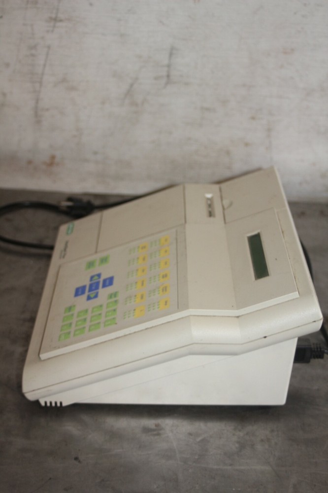 Bio-Rad SmartSpec Plus Spectrophotometer