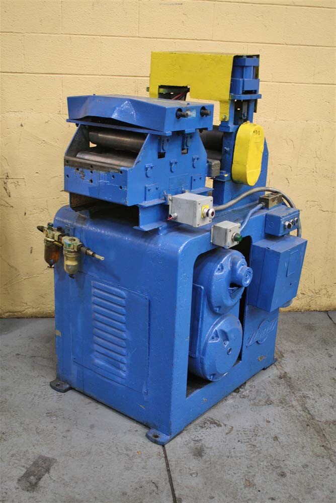 12" X .125" AIR FEEDS STRAIGHTNER : YODER #55134