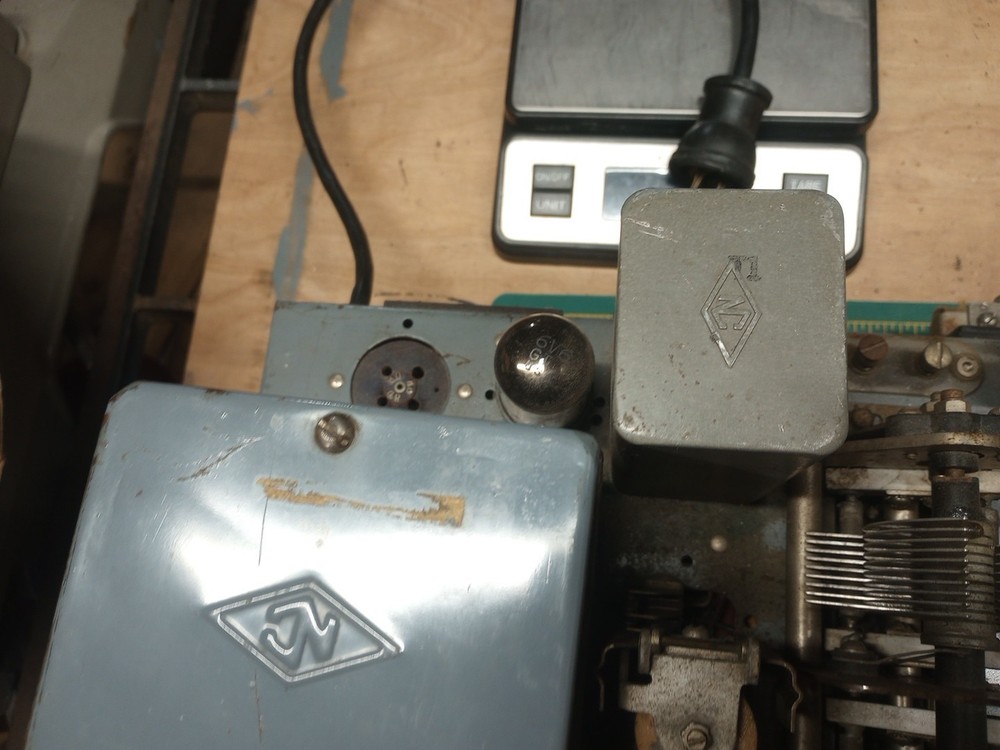 Nice Old National CAA Receiver