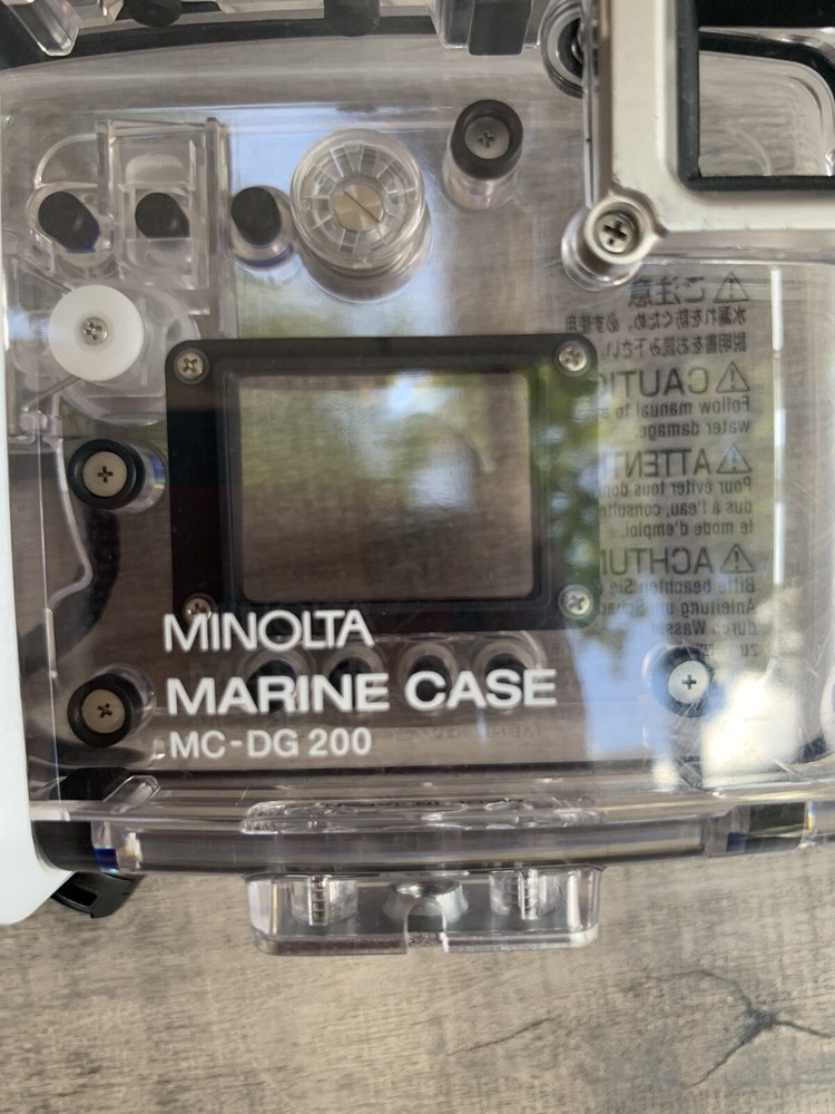Minolta Camera Marine Waterproof Case MC-DG200 Pre Owned