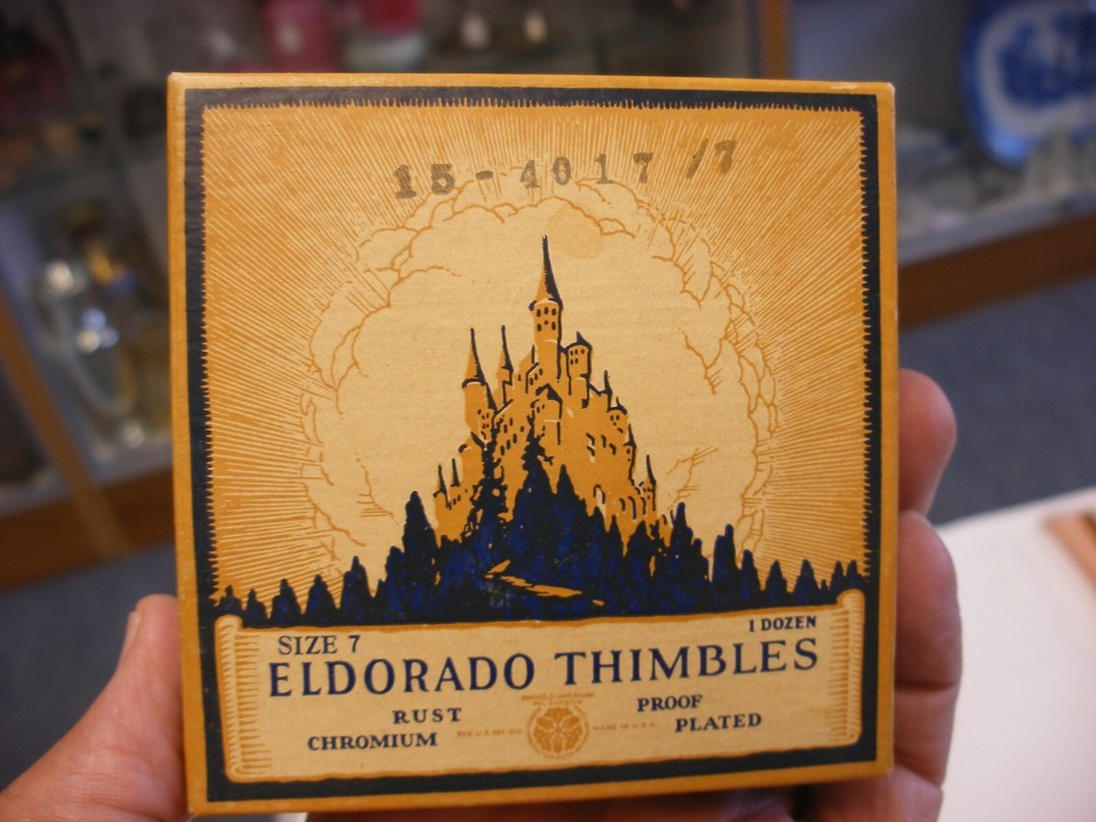 Vintage Sewing Notions - Eldorado Thimble Box No. 7 Empty