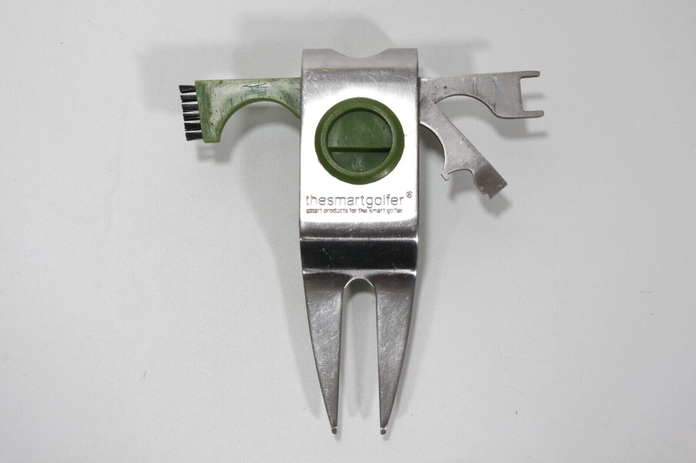The Smart Golfer Multi-Tool