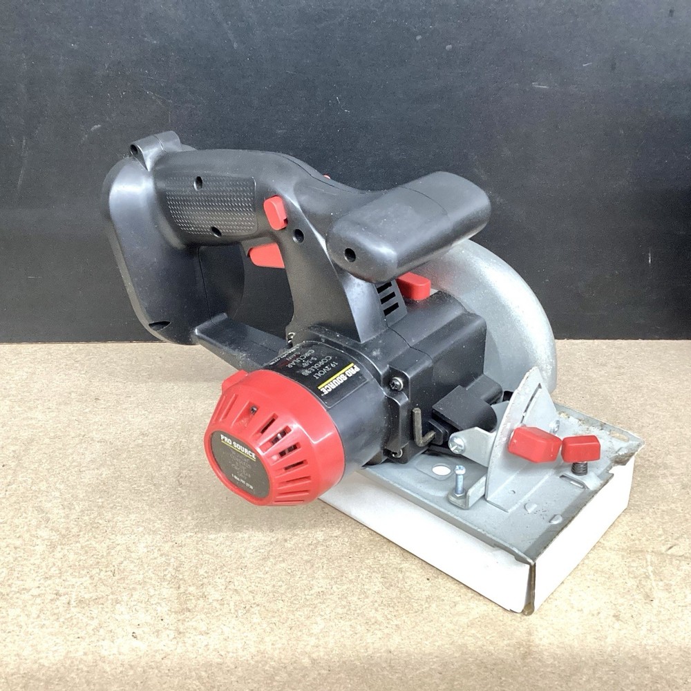 Pro Source: 19.2 Volt Cordless 5- 3/8 In. Circular Saw