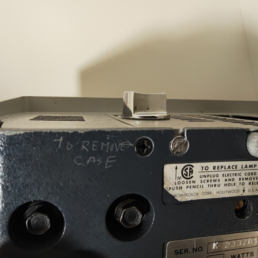 Vtg Super Technicolor 810 Instant Projector, Partially Tested, Lamp & Fan Work