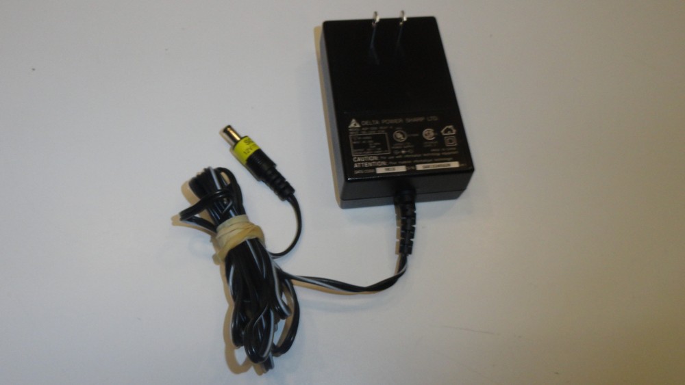 SS13: Delta Electronics Laptop AC Adapter ADP-12EB
