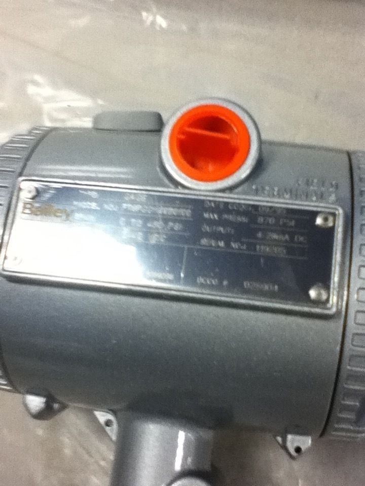 Bailey Controls PTSPGG1100B0100 Pressure Transmitter