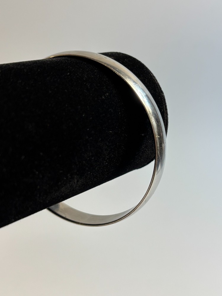 Vintage Bracelet Silver Tone Delicate Bangle Retro Style Signed Monet